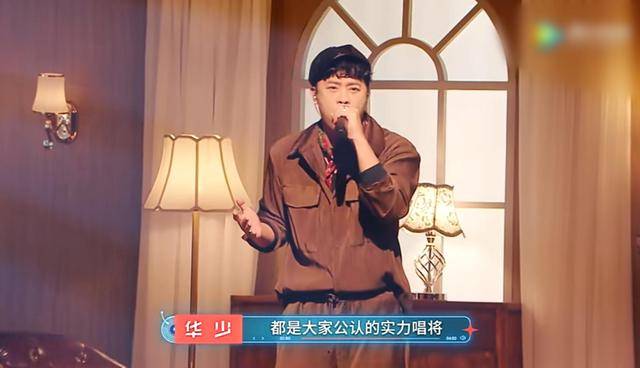 中的金潤吉,居然還拿過韓國選秀節目的總冠軍_聲音_組合_阿里郎