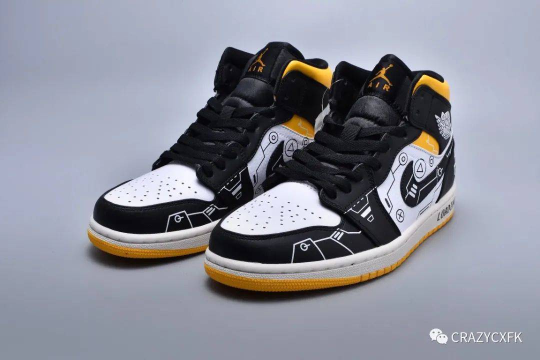 乔丹airjordan1mid中帮黑黄电玩立体游戏按键篮球鞋