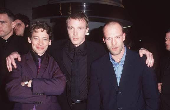 猛男|出道前卖水货，前女友身材火爆，老婆小20岁，52岁硬汉杰森斯坦森