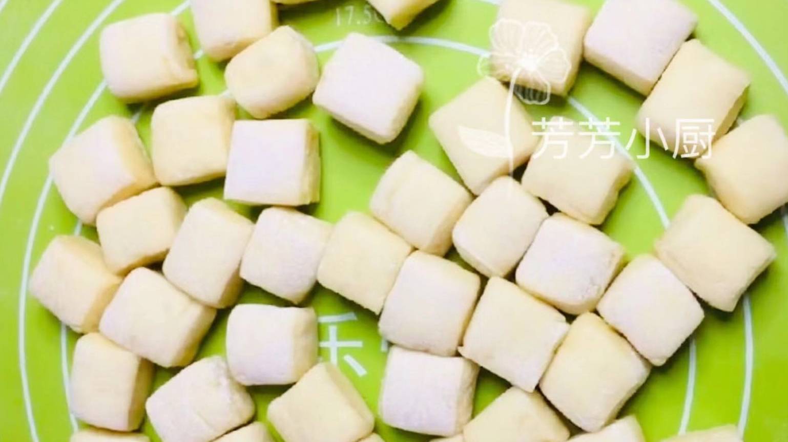 正方形|只需要一碗面粉2个鸡蛋,在家就能做零食,孩子喜欢比买的还好吃