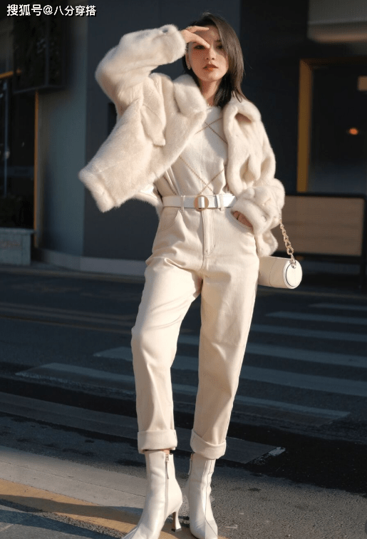 小个子 冬季不要瞎打扮，多试试这些百搭显瘦的鞋子，小个子穿也很合适