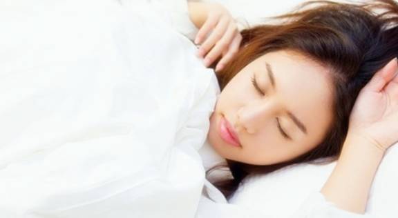 睡觉流口水怎么办？这五个症状及时调整改善治疗