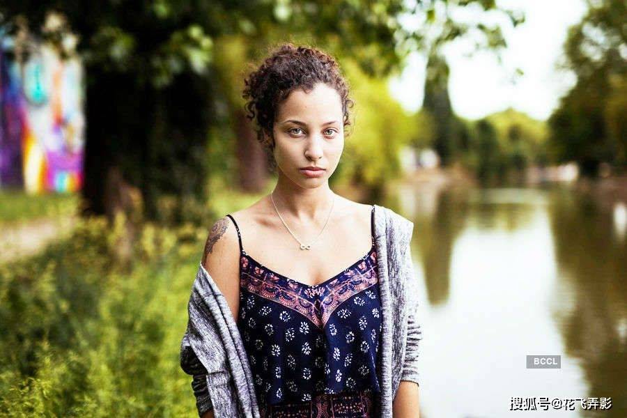 25张世界各地的街头美女照，充分证明了审美是全球统一的！