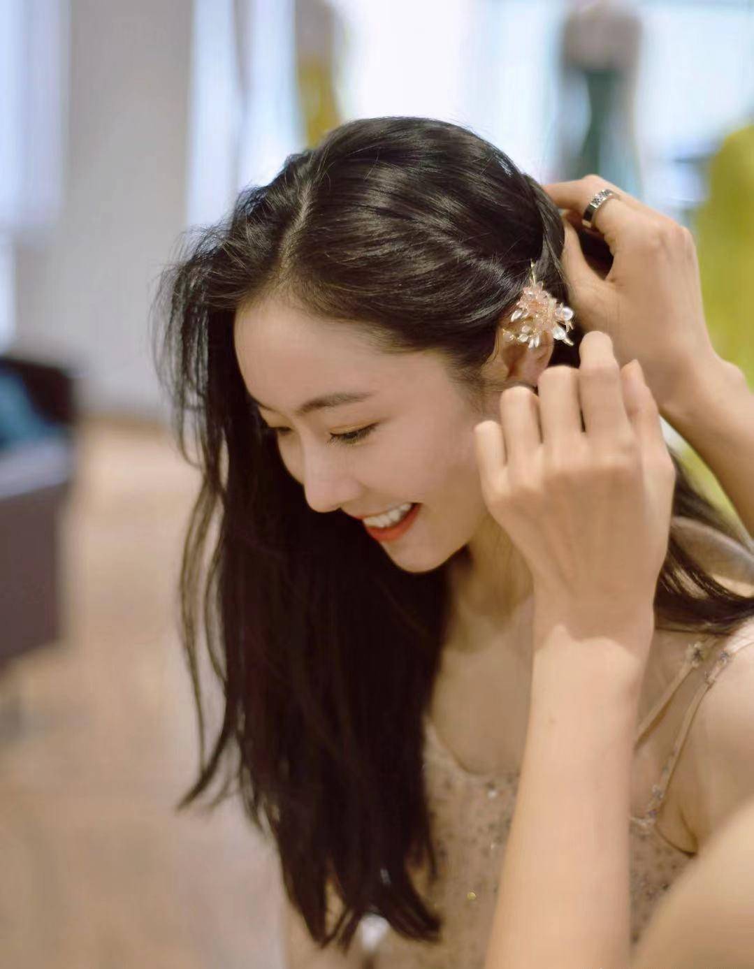 霍尊前女友陈露被采取刑事强制措施_王萌_事业