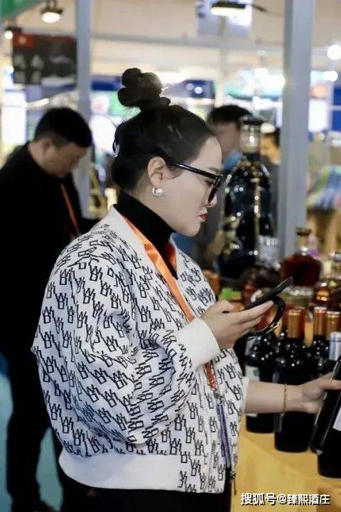 进行|臻熙酒庄参展“首届2021中国（中部）国际消费品博览会”圆满结束