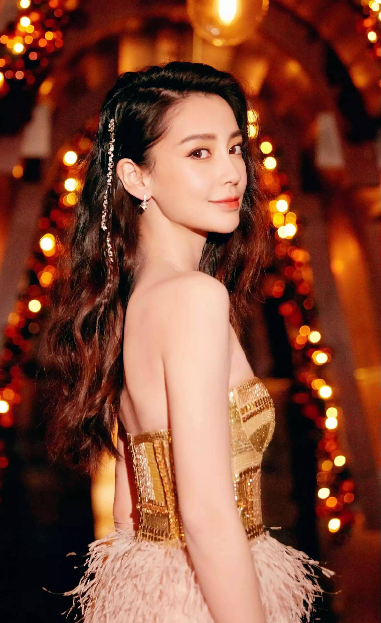 眼眸 Angelababy（杨颖）妩媚迷人