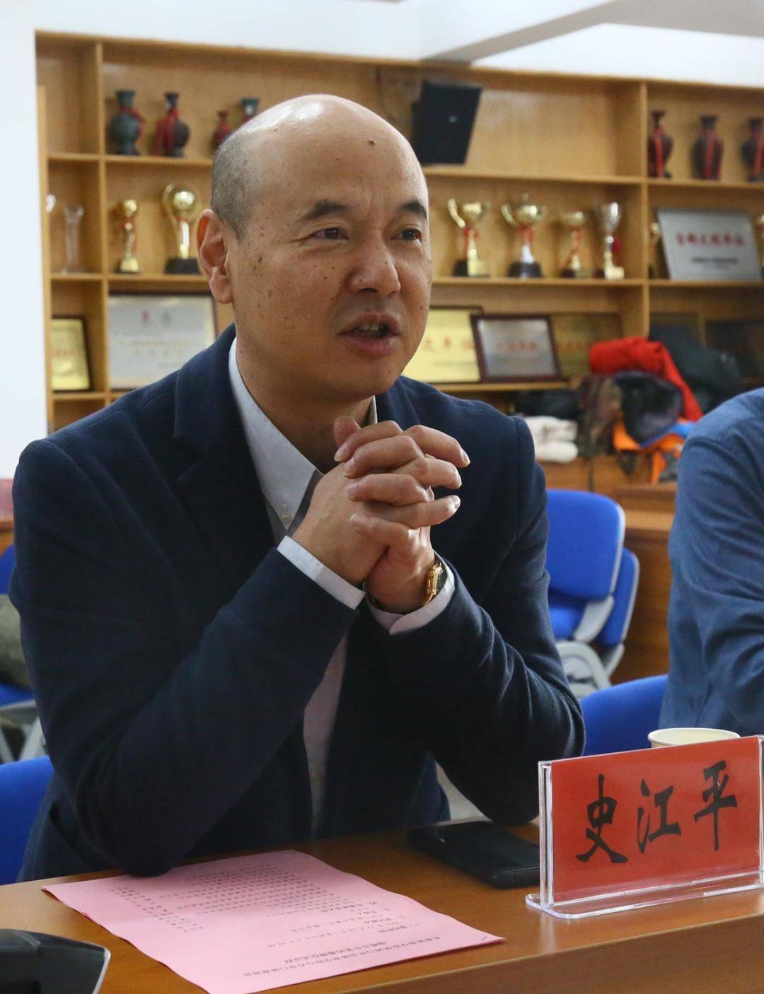 北京市体育局群众体育处处长史江平,丰台区体育局副局长关向青,丰台区