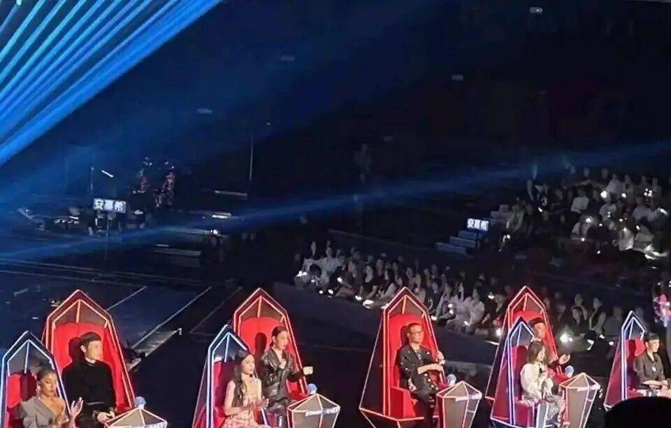 官宣|陈奕迅谢霆锋都不来《好声音》了,李克勤为什么还要来?