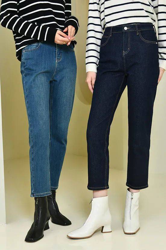 显高 “小白鞋”失宠了！现在流行“裤子＋短靴”，时髦又显高！