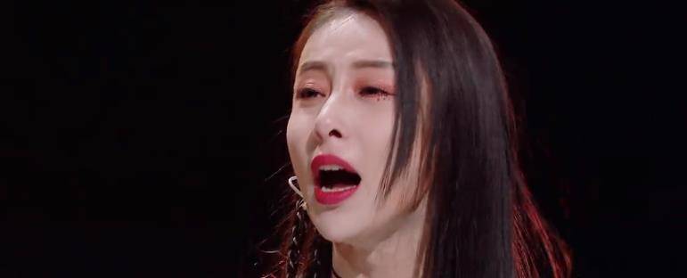 舞台|糊穿地心？那英和张柏芝都撑不起的场子，《浪姐2》做错了什么？