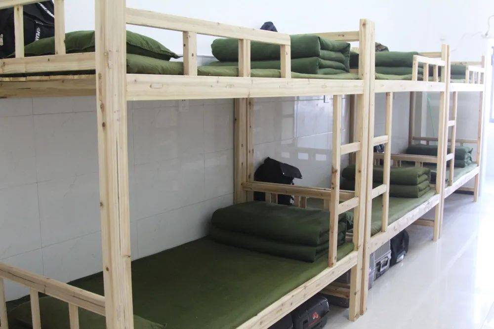 研学促成长青春绽光芒仙桃一中高二开展研学旅行活动