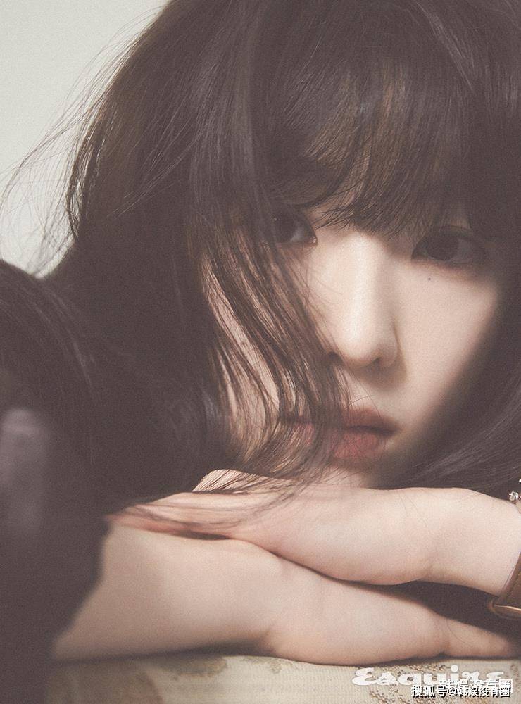 西装领带太帅了irene裴珠泫esquire画报公开引关注