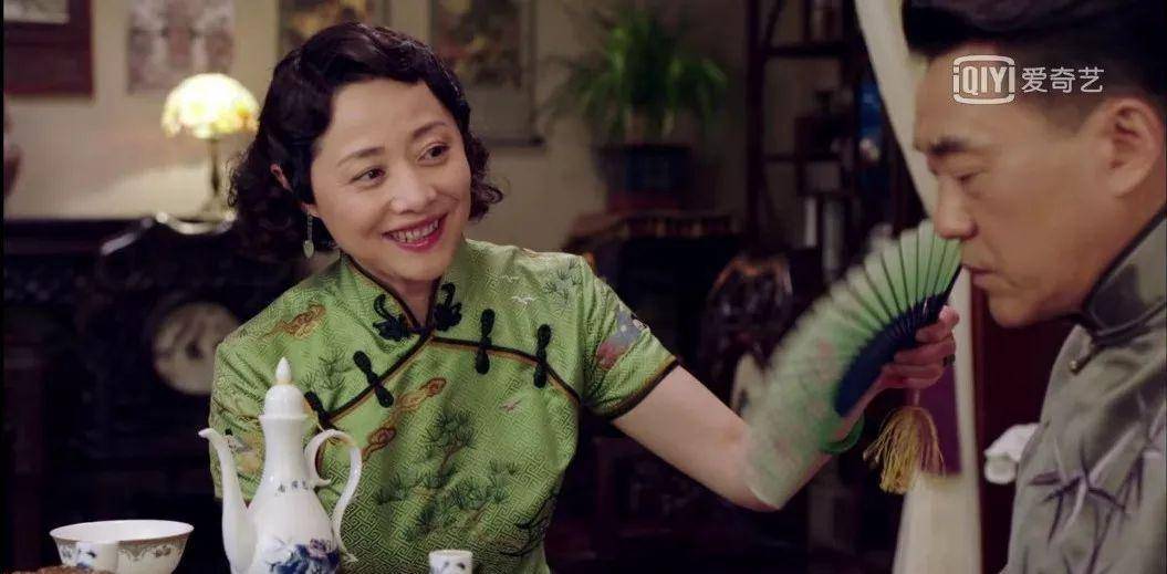 民国|《芝麻胡同》的京味幽默,犹如看了第一届民国逗哏大赛…