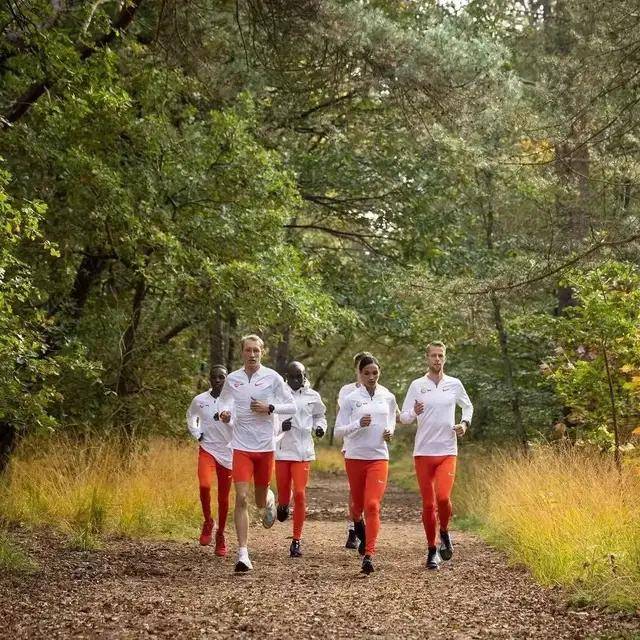 速度|速看！據(jù)說學(xué)會這5個訓(xùn)練方法后，配速至少提高30％！