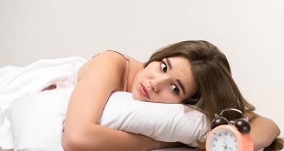 怎么做才能睡得香 8150b7d579734a2389baeda1ae0fe623.jpeg