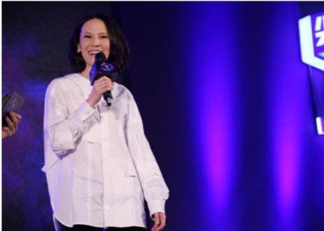 朴树|“女版朴树”补位《歌手》，谈及原因她像朴树一样耿直：缺钱了！