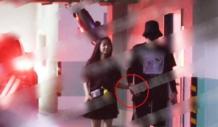 国产|从《偶练》到《青2》难出第2个蔡徐坤,国产选秀因何原地踏步?