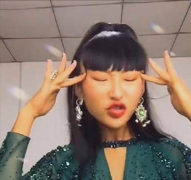 丹凤三只松鼠“眯眯眼”海报被吐槽,不要忽视3点重要原因