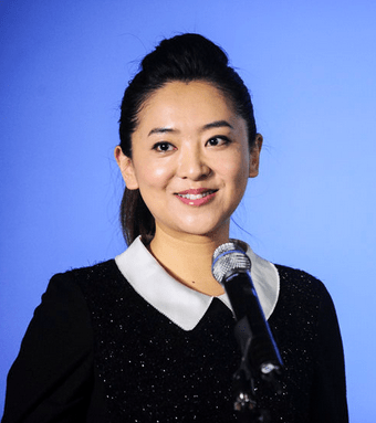 王淏陪孩子长大的月亮姐姐为刚强牵线39岁高龄产子退居家庭