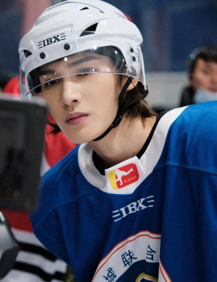 献礼|《冰球少年》计日可待，朱正廷、白澍珠联璧合，这配置有点猛