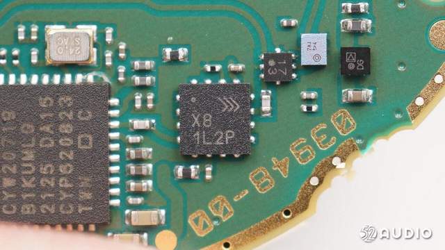 采用美信光学传感器，豪鹏科技电池，GARMIN佳明VENU2手表拆解报告