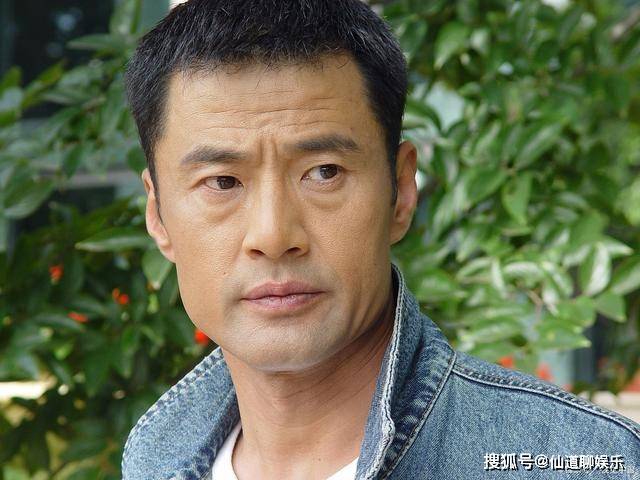 原創於榮光離婚5千萬元存款被申請凍結網友說沒過億不想看