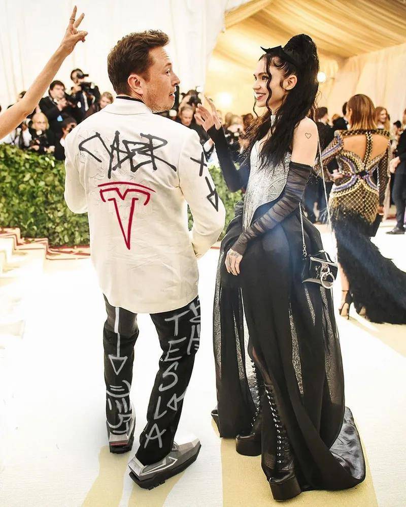 The 被耐克收购的加密潮牌RTFKT，是何方神圣？