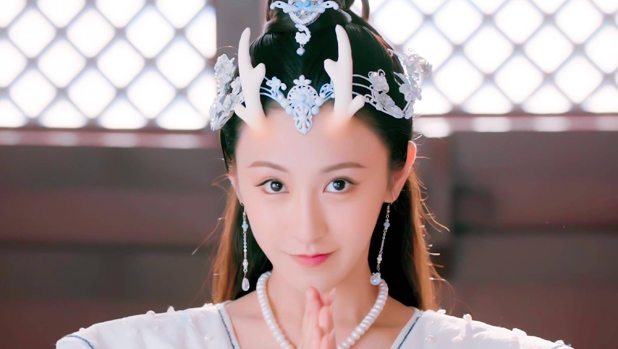 朱圣祎作为娱乐圈的美女之一,不仅有着高颜值,毕业