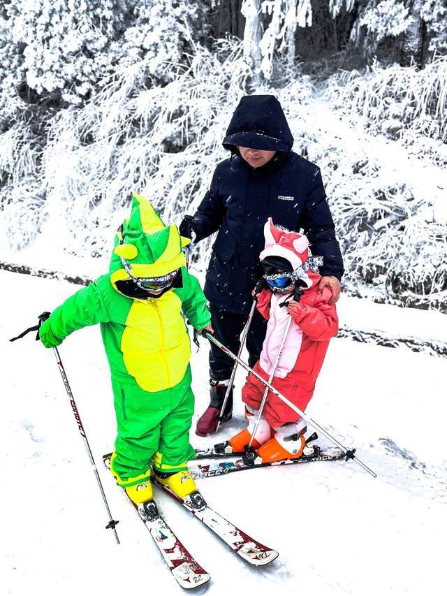 温泉之乡|元旦假期怎么过？一家人去明月山，滑雪泡汤还有雾凇美如仙境，离长沙仅3小时