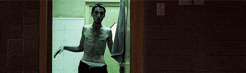 因为|周润发受伤缝5针仍坚持拍戏,而这10位明星也很敬业:这才叫演员