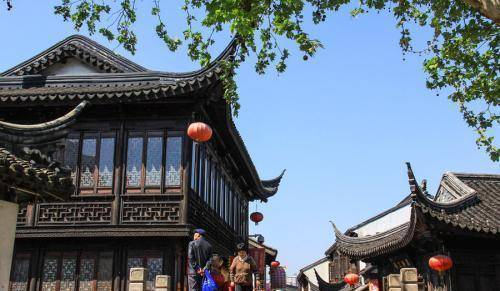 曾被称为“小杭州”的上海古镇，如今繁华远去，鲜少人来