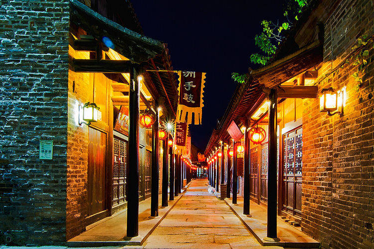 徐州的一座千年古镇走红，素有“小上海”的美称，游客：不虚此行