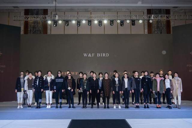 名店 “温馨四季”+都市冰雪 掀起青年冰雪时尚风