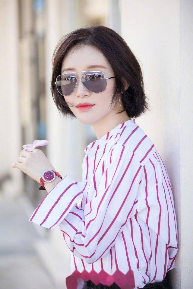 发型舒畅剪新发型摩卡波波头，30岁秒变成18岁少女，剪对发型很重要
