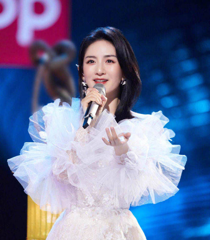 谢娜来|《快本》解散，跨年晚会未能当主持人，对谢娜来说未必不是好事