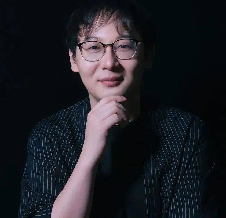 如何成为网络帅哥 6bc00b04ec484eb588117cf1b29acf8d.jpeg