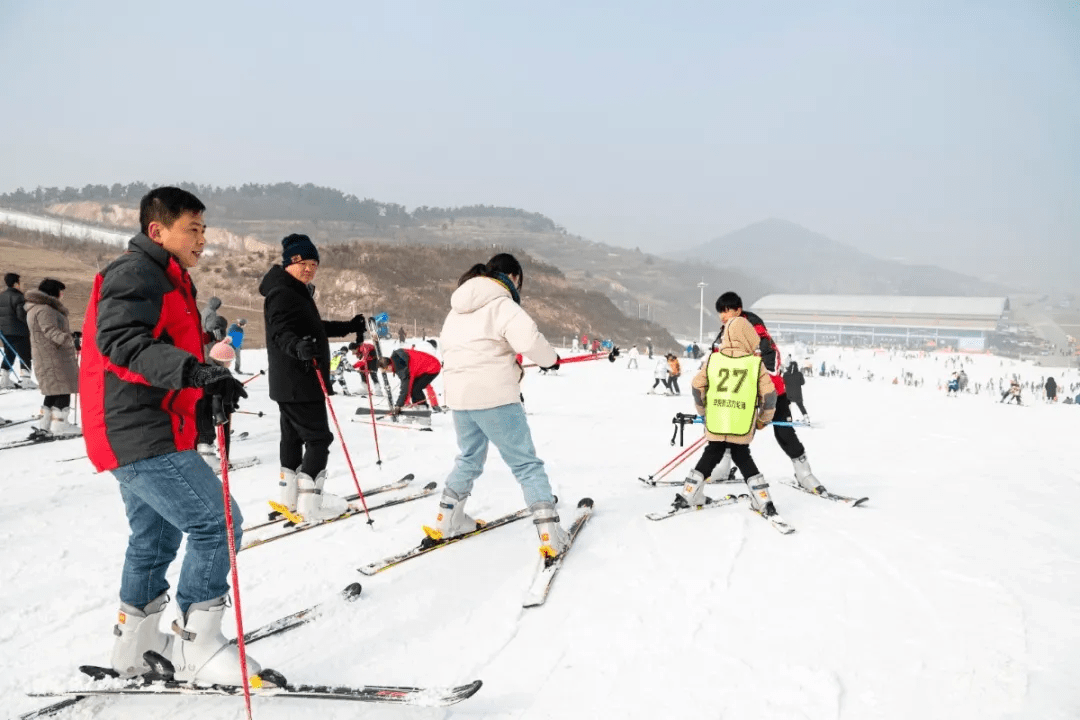 冬奥|一起滑雪迎冬奥，占据冬季C位的滑雪场出道即巅峰！