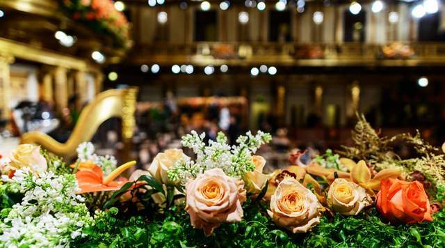 大厅|这场全球直播的音乐会是新年开始的标志，其实每年演出不止一场