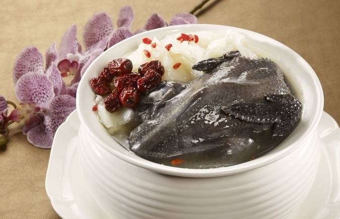 哪些食物属于热气食物 2ee92b2fe4004ef19bb23cf149181e52.jpeg