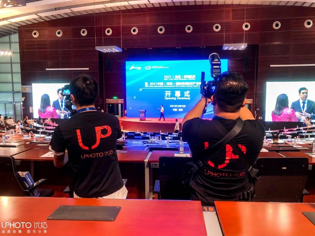 幕后拍摄花絮uphoto优拍摄影师们在活动现场到底有几重身份