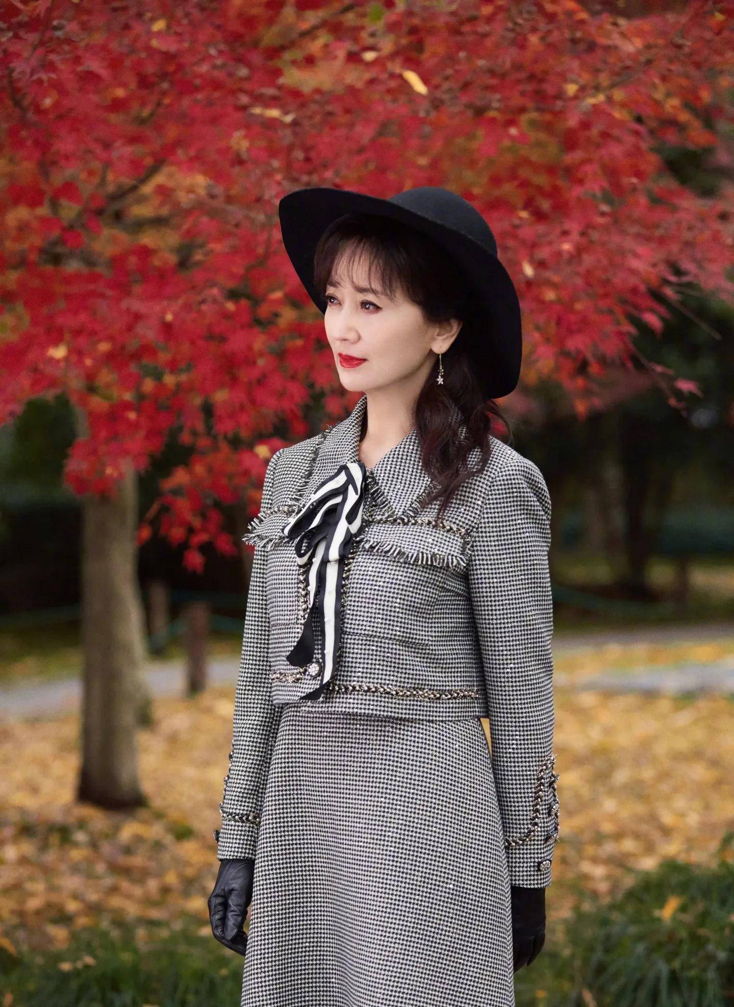 不老女神赵雅芝近况,艳丽依旧,端庄去初_神话_活力_心态