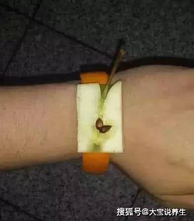 手机|搞笑GIF:他口中的老女人就是我,那个娇小可人的是他的小情人