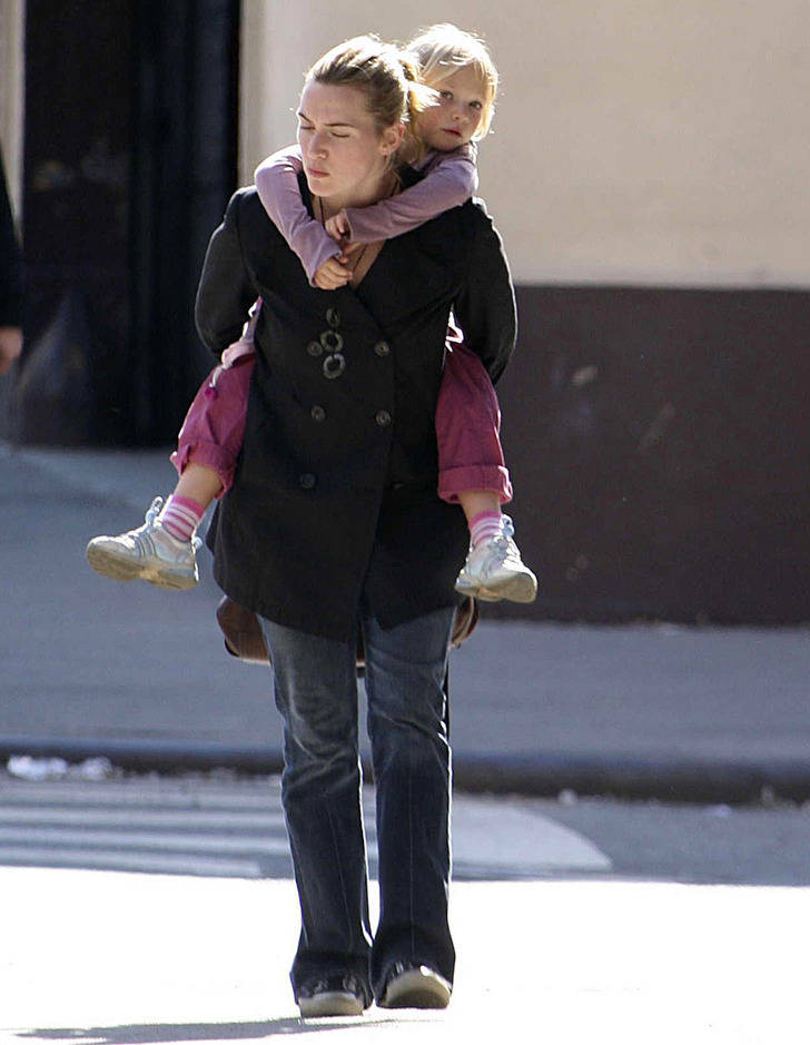 母则刚|悲情成真？《泰坦尼克号》影后温斯莱特，三婚生三子为母则刚