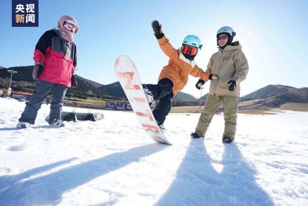 滑雪小达人小蜗牛火了这个动作又萌又飒