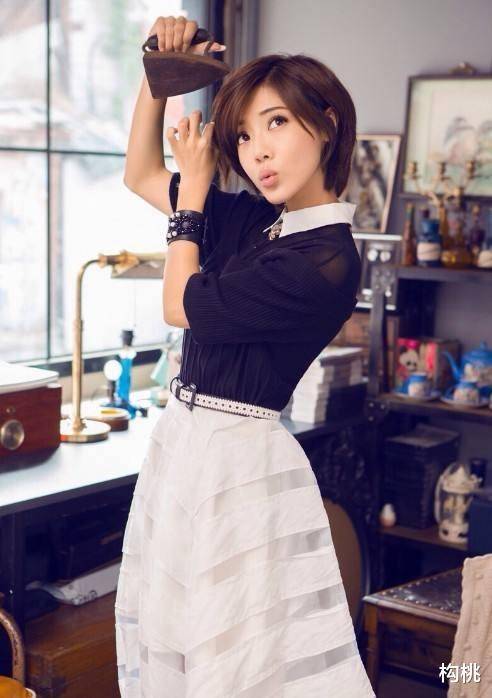 演技|继《扬名立万》之后邓家佳新剧搭档实力星二代，即将开机让人期待