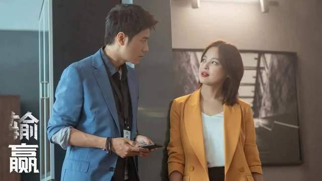 职场|张黎执导的首部职场剧,风格耐咂摸