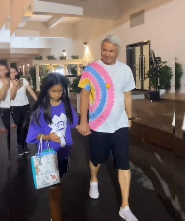 因为林瑞阳的身体,张庭还哭着说讨厌他,原因是这几年工作太拼命,结果