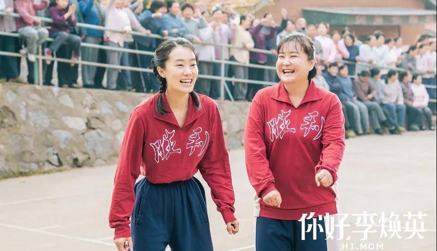 因为|张小斐包场支持贾玲！神仙友谊不是白来的，贾玲提前付出了很多