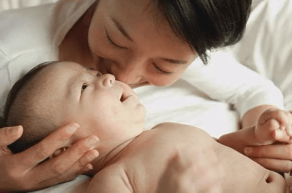 婴儿头垢怎么去除最好 5f34b59e64664cceb7e6f005fed07685.png