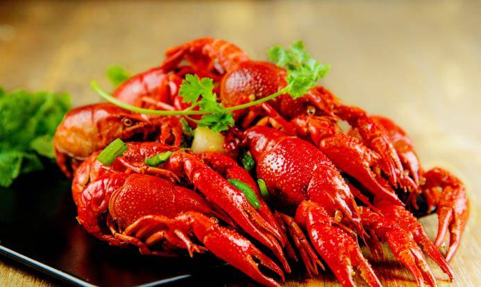 龙虾吃了对身体有什么好处 1f531f052dc84108bea54f9f879f7c51.jpeg